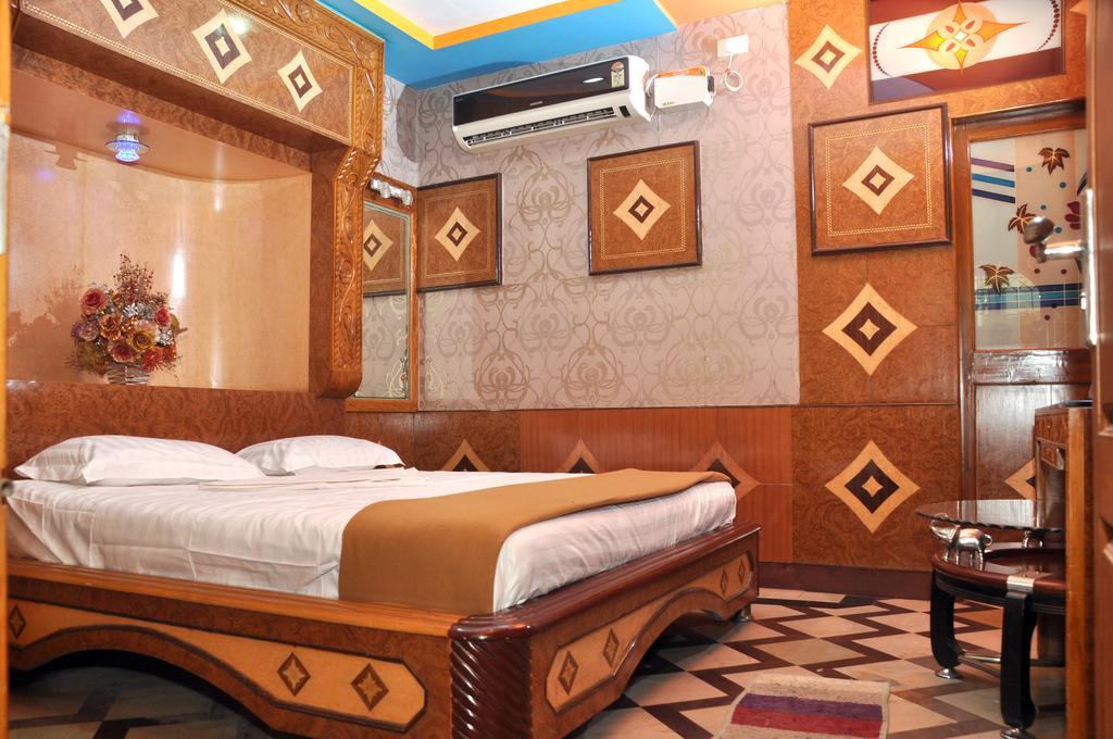 Hotel Shri Swarna'S Palace - A Business Class Hotel Tiruchirappalli Екстериор снимка