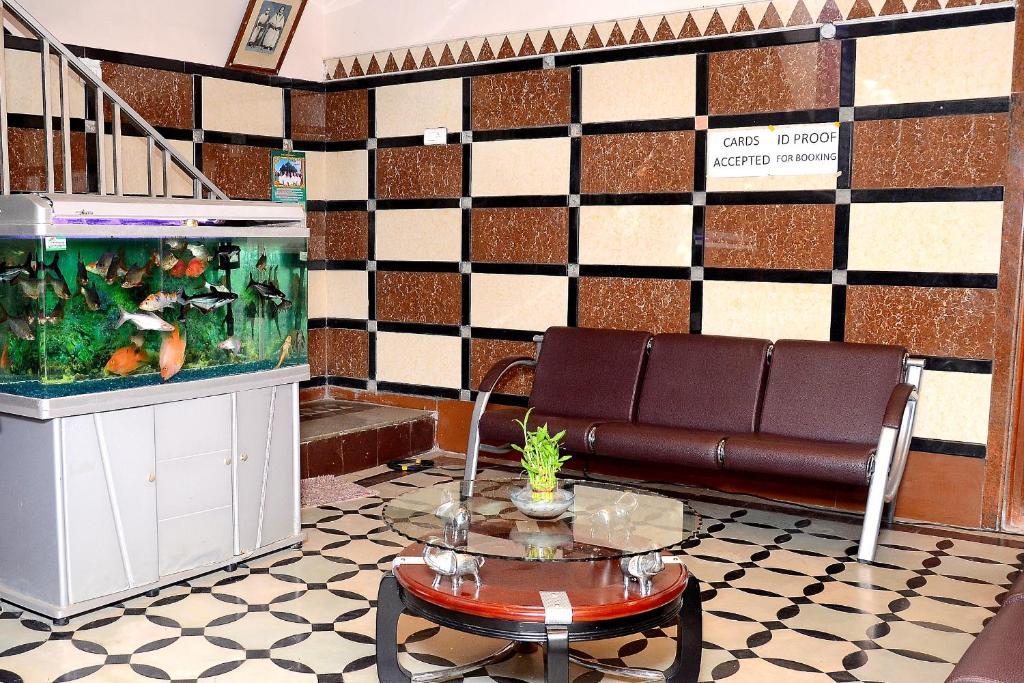 Hotel Shri Swarna'S Palace - A Business Class Hotel Tiruchirappalli Екстериор снимка